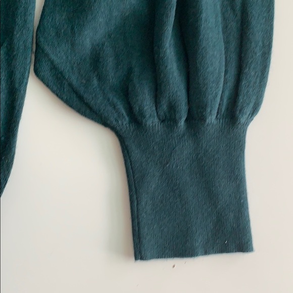 Super soft, lightweight Splendid top! - Picture 3 of 4